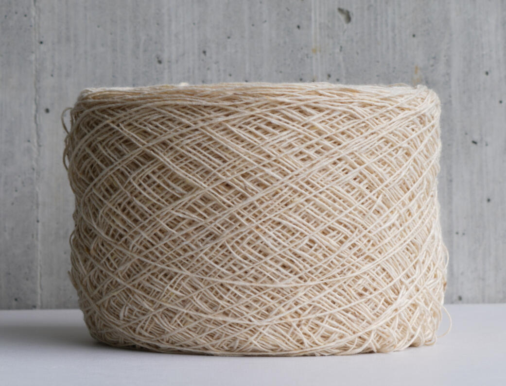 52. Beige / 100% Merinowolle